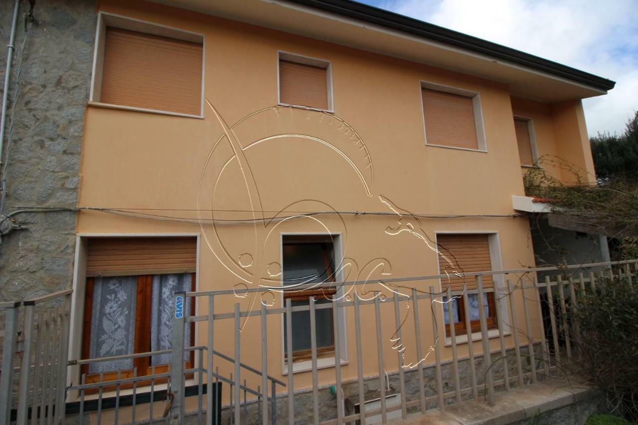 Ampio Appartamento Marina Di 아르버스 외부 사진