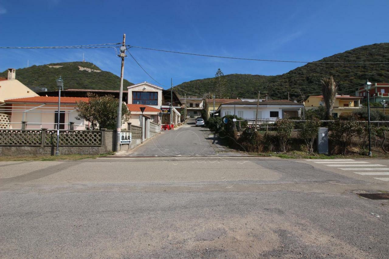 Ampio Appartamento Marina Di 아르버스 외부 사진
